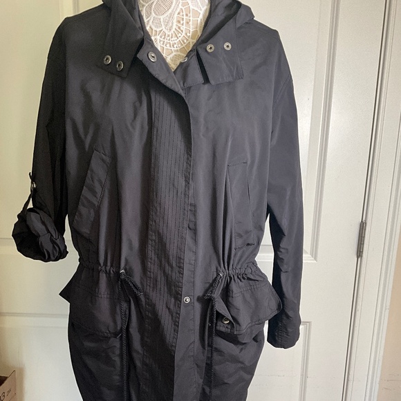 pureDKNY black jacket with draw string on waist and folded sleeve size P - Picture 1 of 9